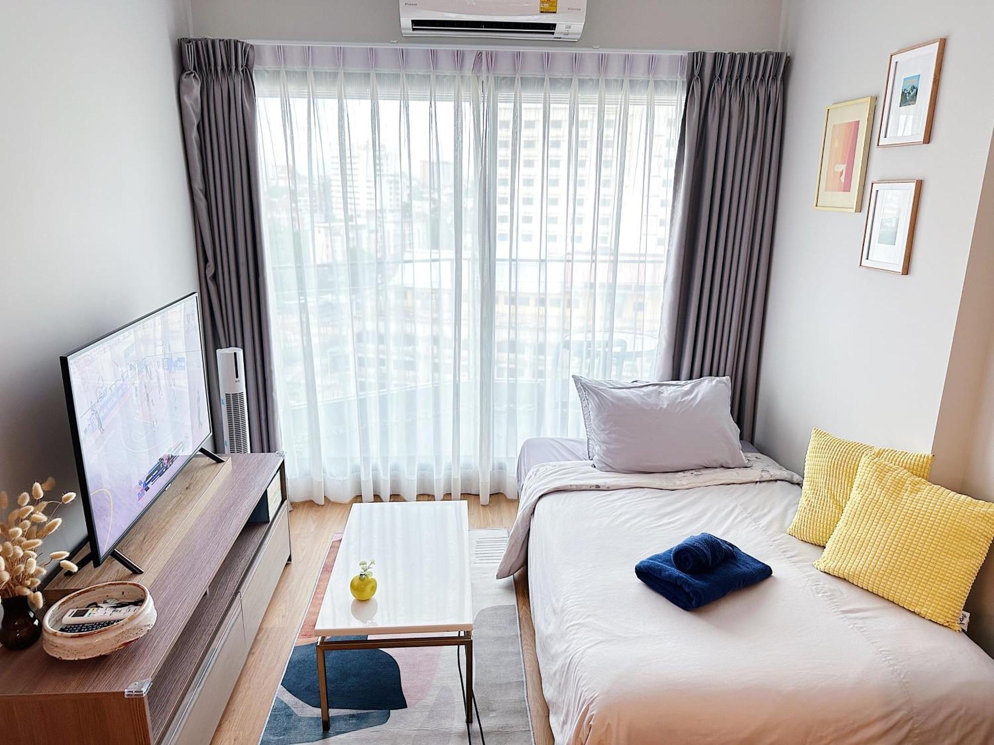 New & Cozy 2 Bedroom @ The Astra Sky River Chiang Mai Extérieur photo